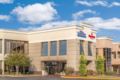 Ramada Plaza by Wyndham Fayetteville Fort Bragg Area ホテルの詳細