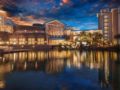 Universal's Loews Sapphire Falls Resort ホテルの詳細