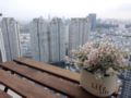 2BR SMARTHOME SKY VIEW, GYM, POOL & GREEN PARK ホテルの詳細