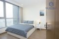 3BR-27 Floor-Vinhome Central Park Tan's Apartment ホテルの詳細