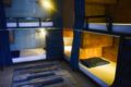 Cafe&homestay1986 designer's shared room bed I ホテルの詳細