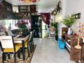 Full villa - 3 bed rooms w Pool, kitchen, garden, ホテルの詳細