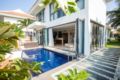 Luxury Beach Villas- Garden View Villas 2BR ホテルの詳細