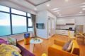 LUXURY BEACHFRONT APARTMENT 30 ホテルの詳細