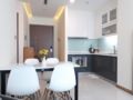One Bed Apartment At Vinhome Central Park ホテルの詳細