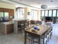 Perfect 3 Bedrooms Villas at DaNang Beach ホテルの詳細