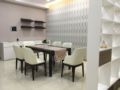 Saigon Pearl 3 bedrooms close to District 1 ホテルの詳細