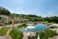 Quellenhotel Heiltherme Bad Waltersdorf - 2-Thermenresort ホテルの詳細