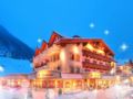 Salnerhof Superior Lifestyle Resort ホテルの詳細