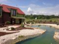 Apartments near Golf & Spa Resort Kunětická Hora ホテルの詳細