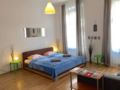 Lily's Prague Apartment - 5 Minutes to Charles Bridge ホテルの詳細