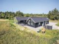 Eight-Bedroom Holiday Home in Vestervig ホテルの詳細