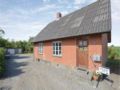 Four-Bedroom Holiday Home in Roslev ホテルの詳細