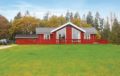 Holiday Home Ejstrupholm with a Fireplace 03 ホテルの詳細