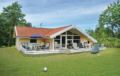 Holiday home Skovduevej Dronningmølle X ホテルの詳細