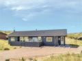 Three-Bedroom Holiday Home in Hvide Sande ホテルの詳細