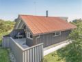 Three-Bedroom Holiday Home in Vejers Strand ホテルの詳細