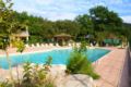 Camping Le Val d'Hérault ホテルの詳細