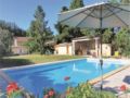 Four-Bedroom Holiday Home in Montsegur sur Lauzon ホテルの詳細
