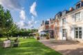 Hotel The Originals Domaine des Thômeaux ホテルの詳細