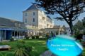 Hotel The Originals Grand Hôtel de Courtoisville - Piscine & Spa ホテルの詳細