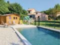 One-Bedroom Holiday Home in Carpentras ホテルの詳細