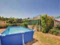 One-Bedroom Holiday Home in Ceret ホテルの詳細