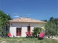 Three-Bedroom Holiday Home in Aubenas ホテルの詳細