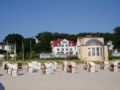 Ferienwohnungen am Strandhotel Bansiner Hof ホテルの詳細