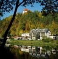 Hotel Am Schlossberg ホテルの詳細