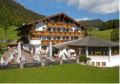 Hotel-Gasthof Nutzkaser ホテルの詳細