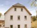 Two-Bedroom Apartment in Schwarzenbach am Wald ホテルの詳細