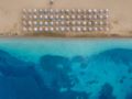 Coral Blue Beach Hotel ホテルの詳細
