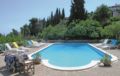 Five-Bedroom Holiday home with Sea View in Melissi Korinthos ホテルの詳細
