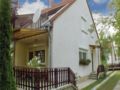 Four-Bedroom Holiday Home in Balatonfenyves ホテルの詳細