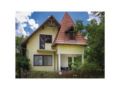 Three-Bedroom Holiday Home in Balatonbereny ホテルの詳細