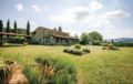 Holiday Home Borgo La Casina 03 ホテルの詳細