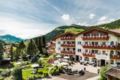 Hotel Dorfer Alpine&Charming ホテルの詳細
