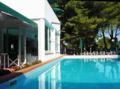 Hotel Kyrie Isole Tremiti ホテルの詳細
