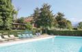 One-Bedroom Apartment in Fivizzano (MS) ホテルの詳細