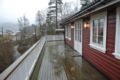 Five-Bedroom Holiday home Lyngdal with Sea View 04 ホテルの詳細