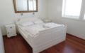 Three-Bedroom Apartment with Sea View in Fister ホテルの詳細