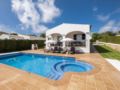 Chalet Villas Finesse Villas 3 dorm ホテルの詳細