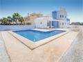 Four-Bedroom Holiday Home in San Javier ホテルの詳細