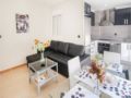 Three-Bedroom Apartment in Alicante ホテルの詳細