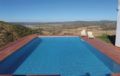 Three-Bedroom Holiday Home in La Puebla de los Infan ホテルの詳細