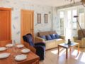 Two-Bedroom Apartment in Islas Menores ホテルの詳細