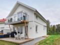 Four-Bedroom Holiday Home in Stromstad ホテルの詳細