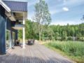 Four-Bedroom Holiday Home in Tingsryd ホテルの詳細