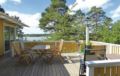 Four-Bedroom Holiday Home in Trosa ホテルの詳細